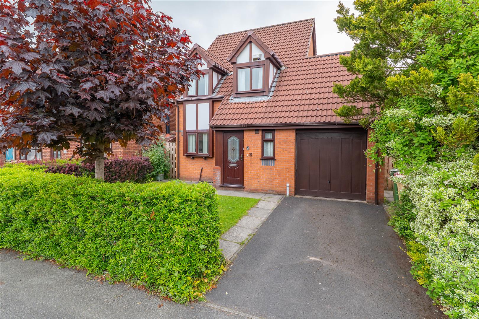 3 bed property in Langstone Close, Bolton
